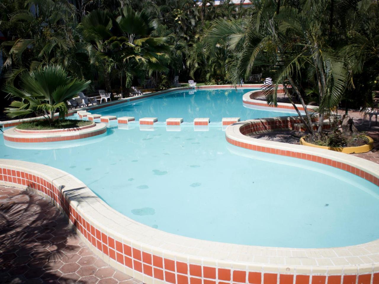 Hotel Delfin Playa Azul Lázaro Cárdenas Exteriér fotografie